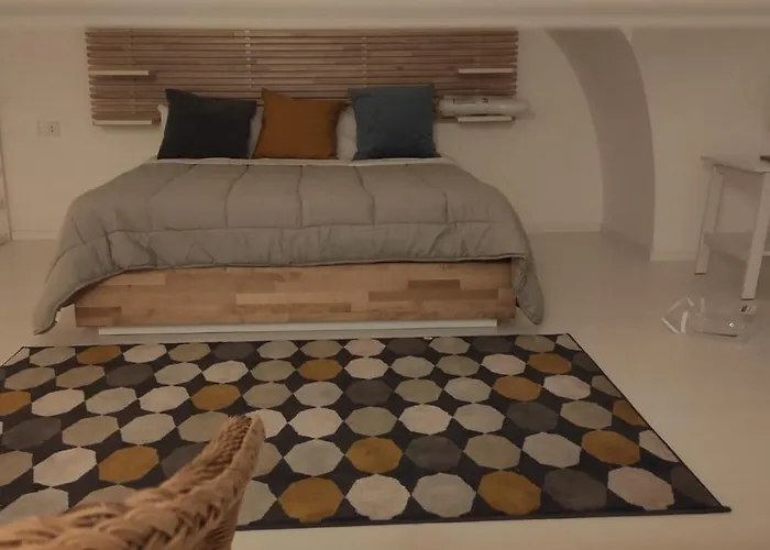 Casamas Spacious 75M Apartment In Brindisi Historic Center Rated 9